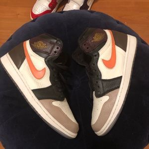 Custom Jordan 1 Men Sz 9 “City Of Flight”